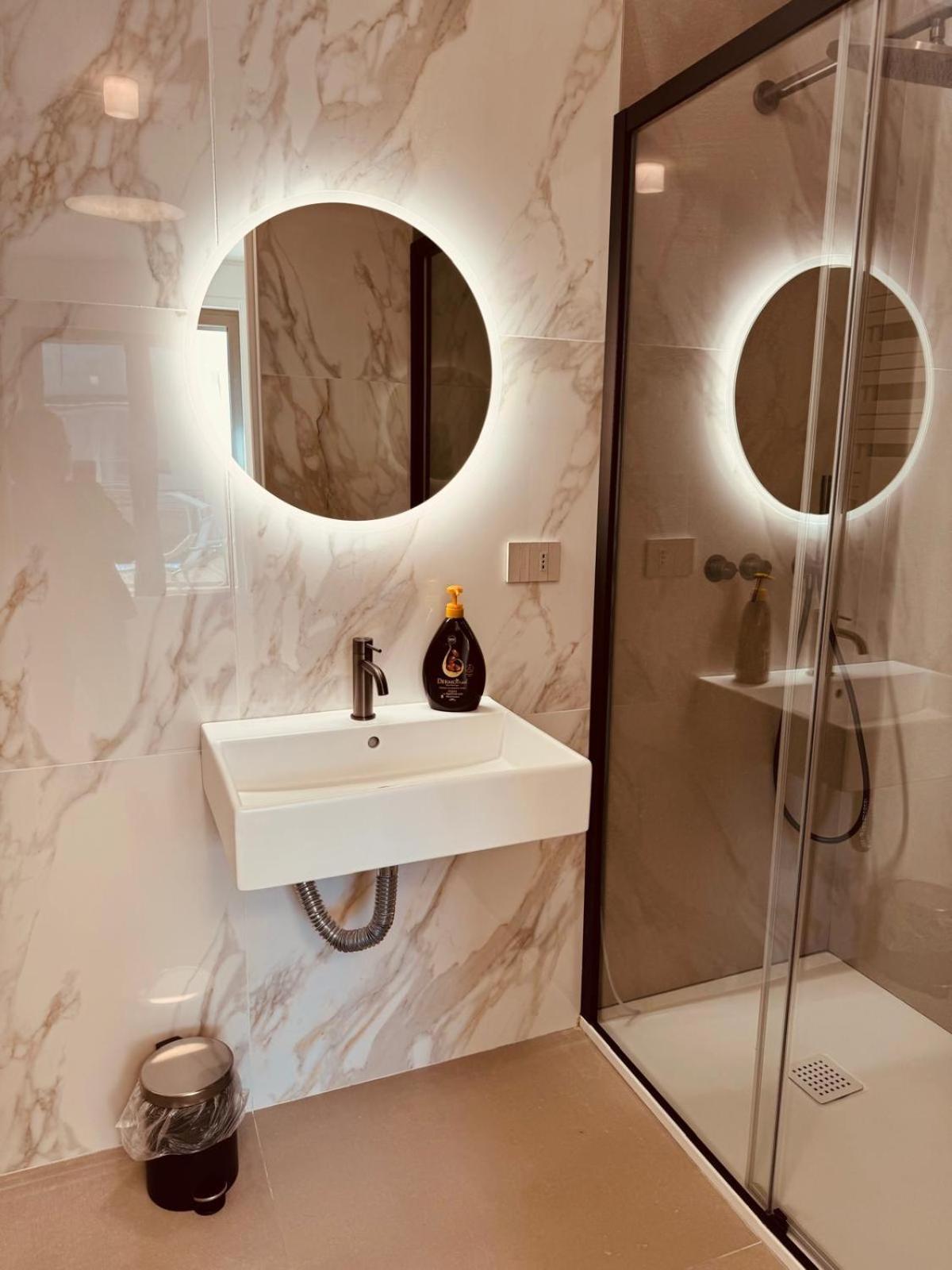 Appartement Piccinni Exclusive 5 *